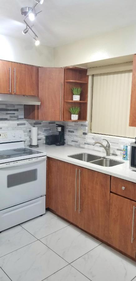 Glam 2 Bedroom Close To Nsu In Cooper