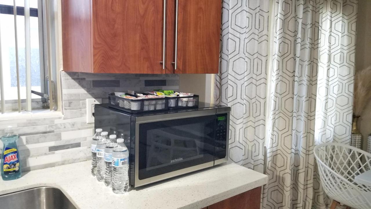 Glam 2 Bedroom Close To Nsu In Cooper * Cooper City